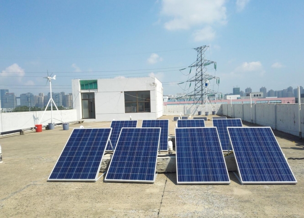 800W风光互补发电系统+2000W太阳能MPPT发电系统 测试平台！